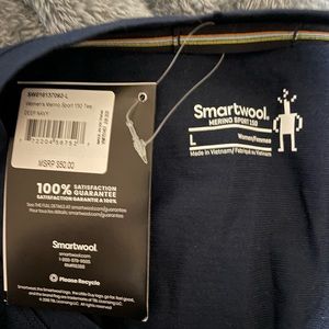 Smartwool women’s tee - Large